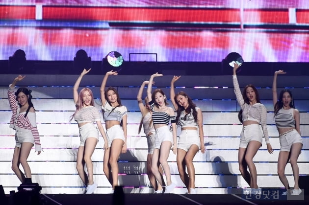 [포토] '15년이 지나도 변함없는 소녀시대' (SMTOWN LIVE 2022)