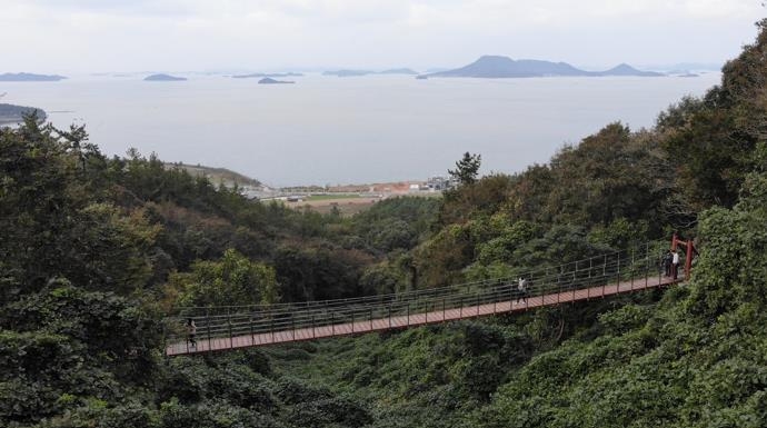 신안군, 압해읍 송공산 출렁다리 보수로 12일부터 통제