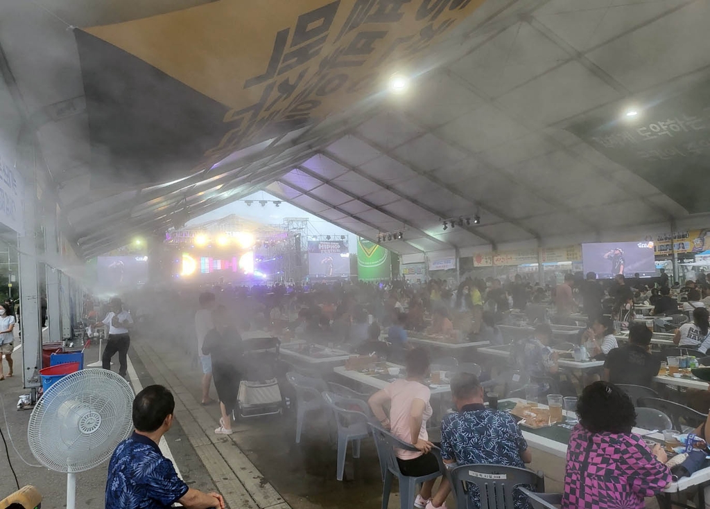 홍천군 맥주축제 성료…15만명 이상 찾아 대표축제 발돋움