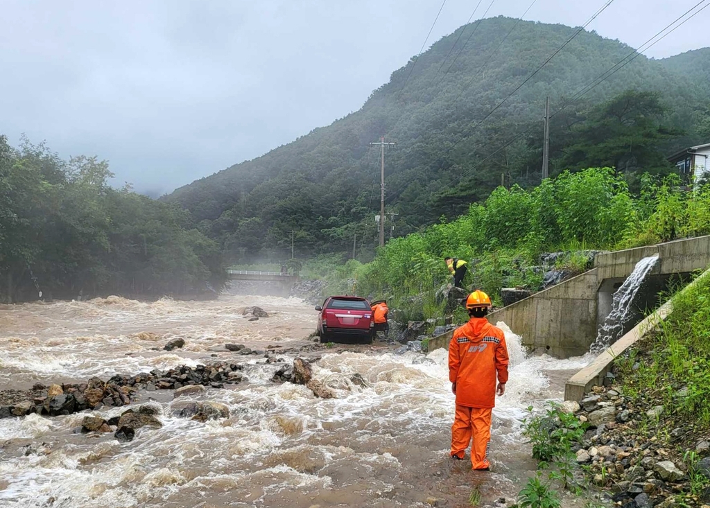 철원 137㎜ 폭우에 피해 속출…소양댐 2년 만에 수문 개방 검토