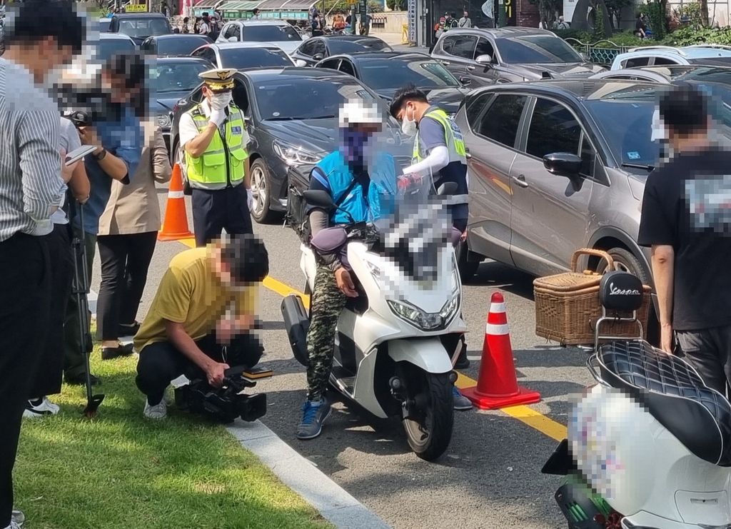 부산 도심 이륜차 법규위반 단속 2시간 만에 151건 적발