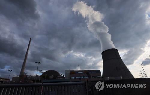 러 가스중단 위기감에 독일 '원전가동 연장' 논쟁 가열