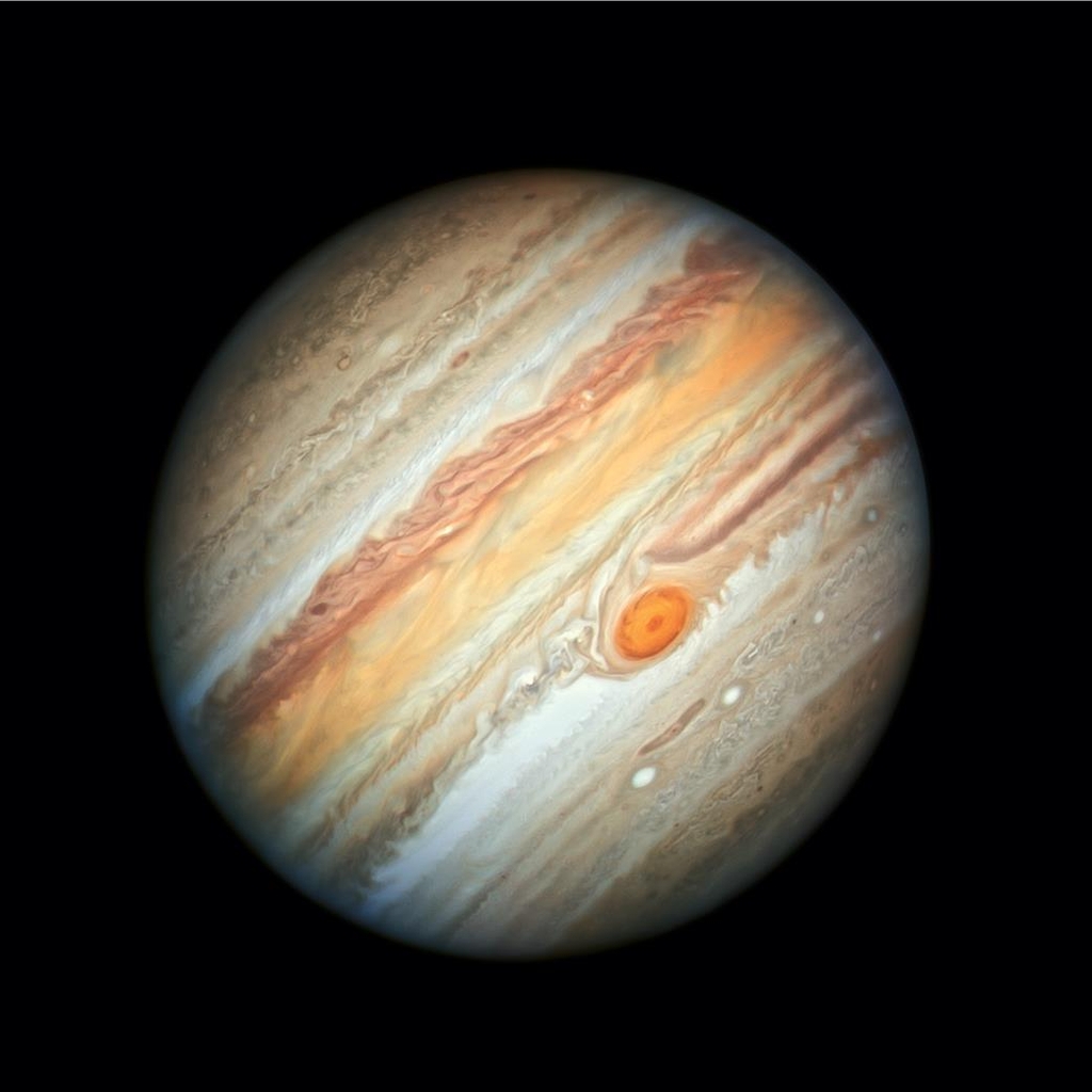 Jupiter's polar aurora captured by the infrared camera of the Webb telescope