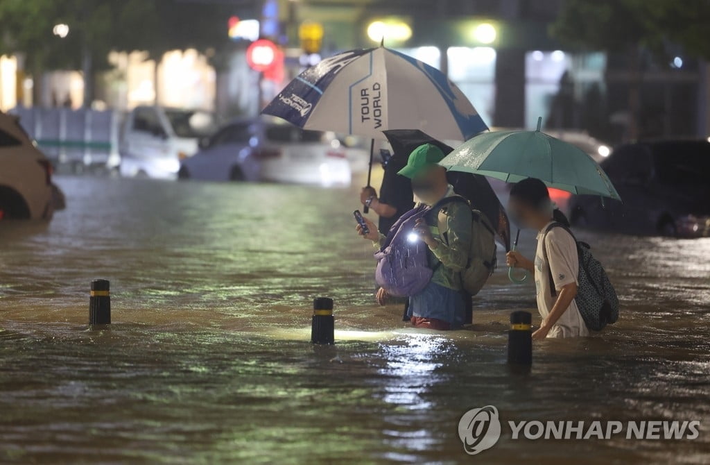 수도권 공공기관 출근시간 오전 11시 이후 조정