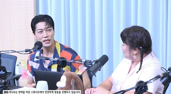 [종합] '의리남' 최귀화, '범죄도시2' 공약 위해 꾸꾸또꾸로 컴백 "아내가 사줘"('컬투쇼')