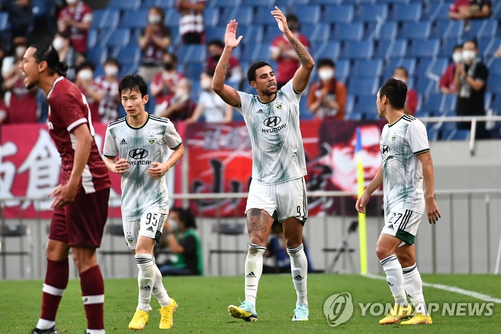 전북, 고베와 연장 끝에 3-1 역전승…우라와와 ACL 4강서 격돌(종합)