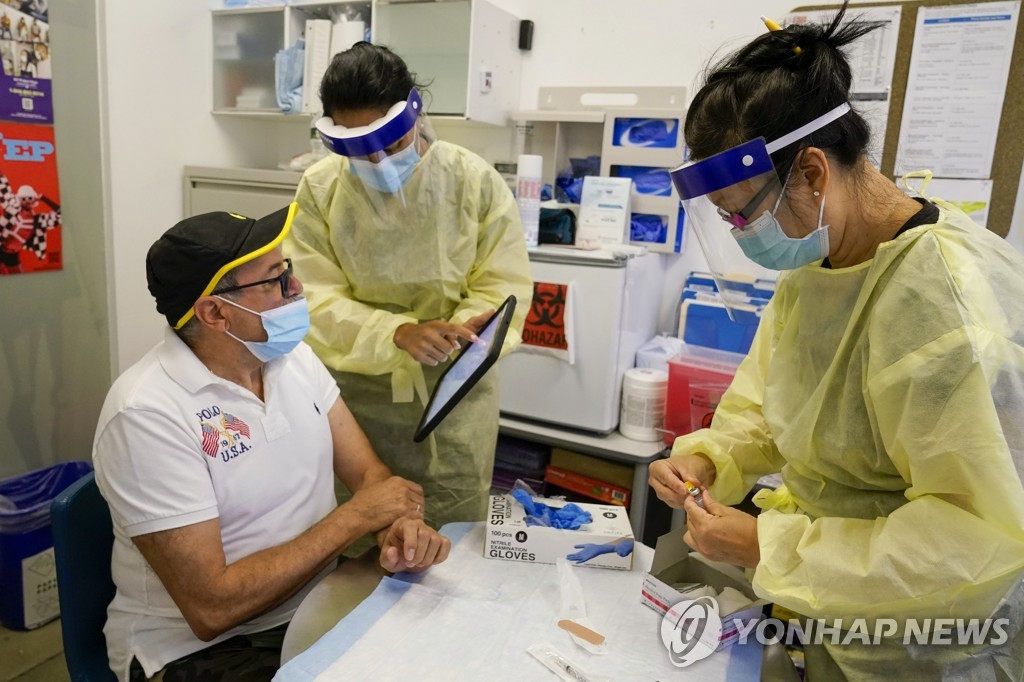 전세계 원숭이두창 확산세 둔화 신호…백신접종 등 영향