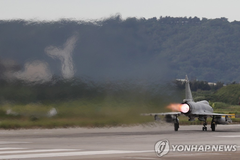 中, 연일 '대만포위' 군사력 압박…서해서도 실탄훈련(종합3보)