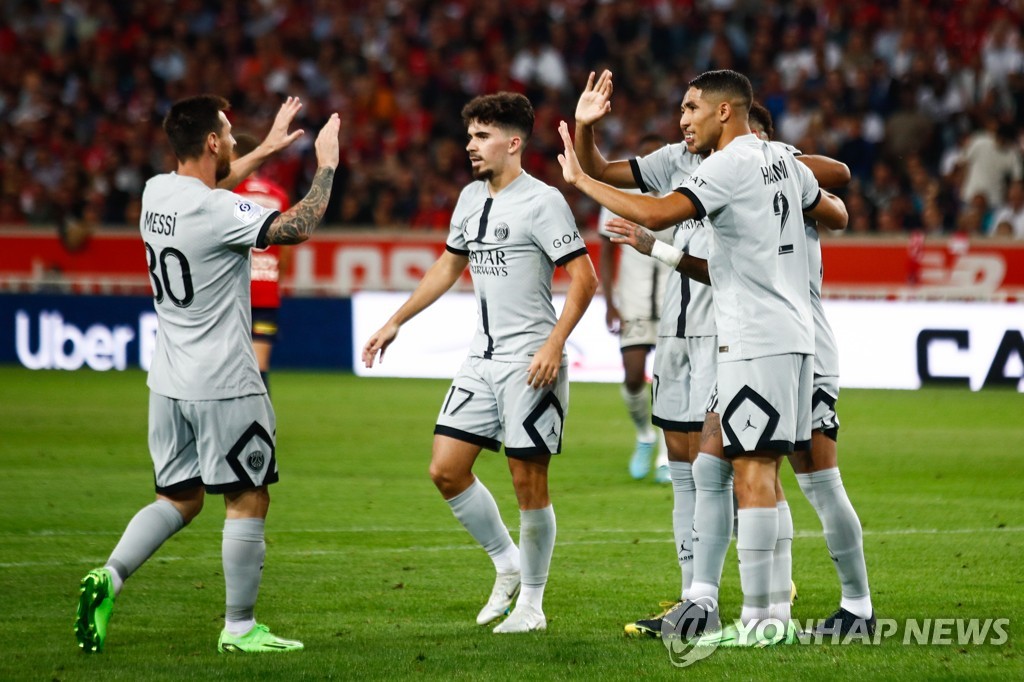 '블화설' 음바페 3골·네이마르 2골 3도움…PSG, 릴에 7-1 대승