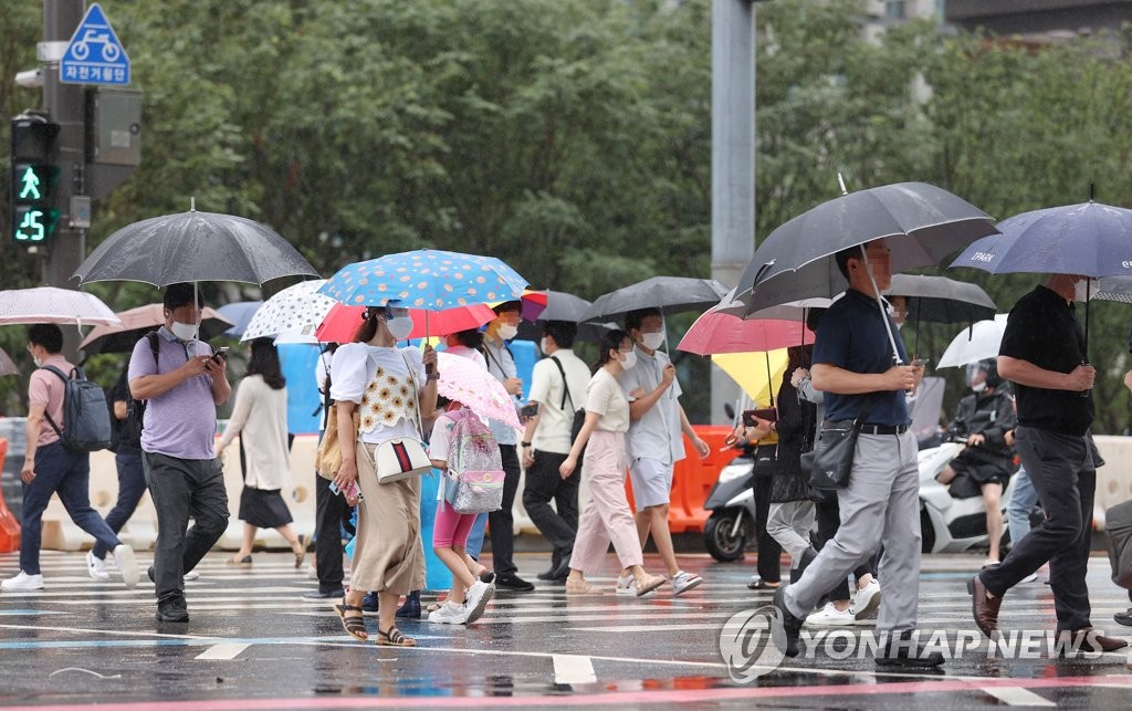 부산·울산·경남, 흐리고 비…낮 최고 30∼32도