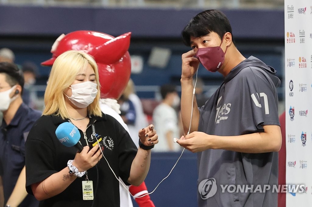 김광현 잡은 안우진 "에이스와 맞대결, 집중력 더 강해져"