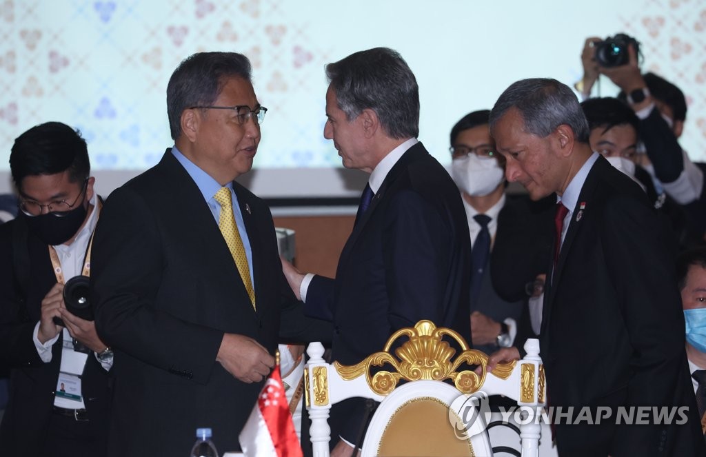 박진, 중·러 면전서 "힘에 의한 일방적 현상변경 용납 안돼"(종합)