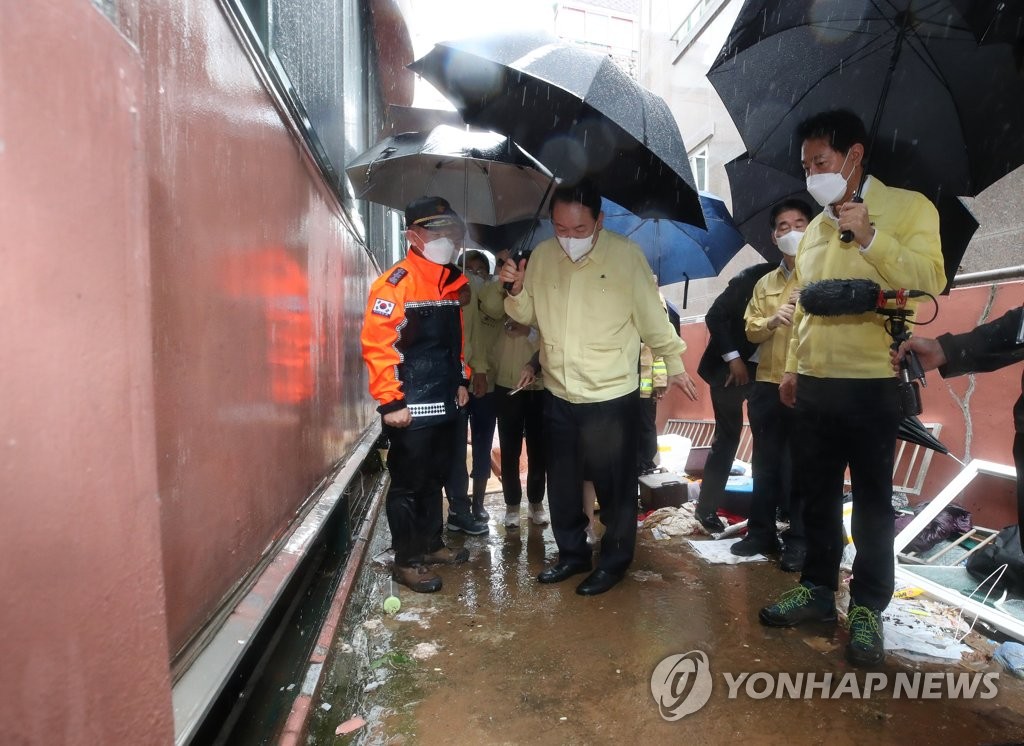 인사·폭우대응·김여사 의혹 충돌…"엉망정권"vs"정치공세"(종합2보)