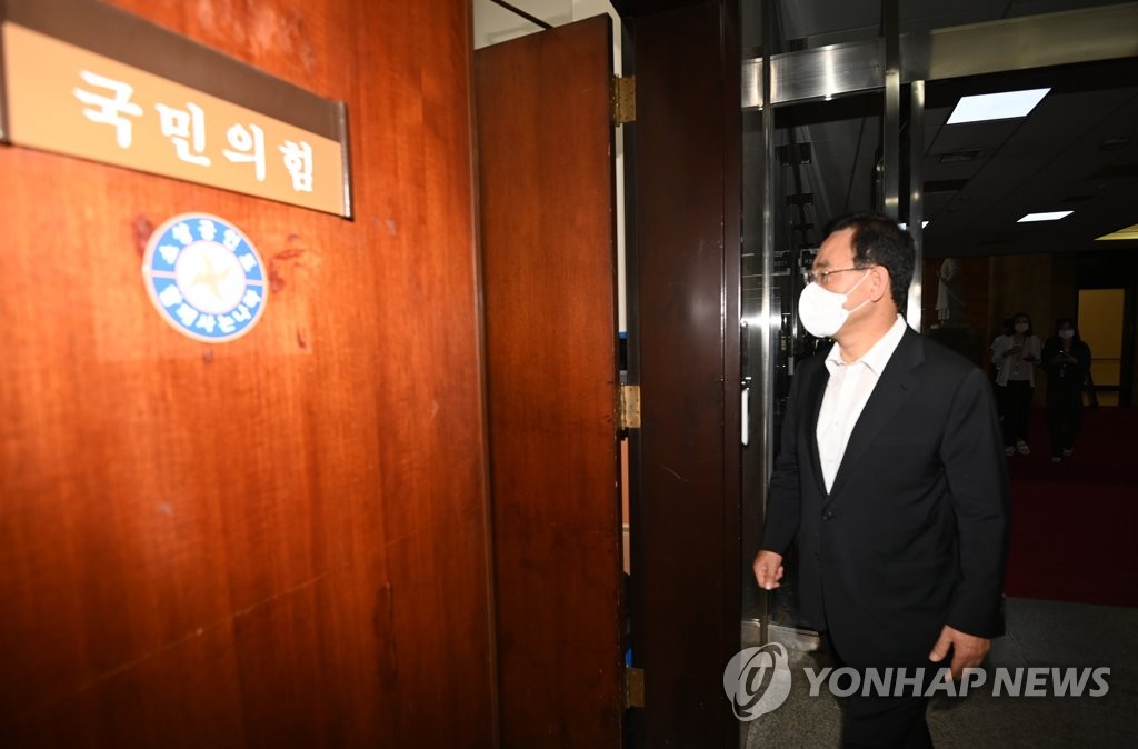 주호영, 비대위·당직 인선 첫 시험대…계파 안배 할까