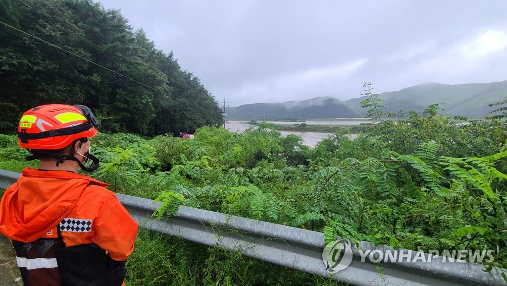 [집중호우] 사흘간 강원 휩쓴 폭우…곳곳 고립·실종 '후폭풍'(종합)