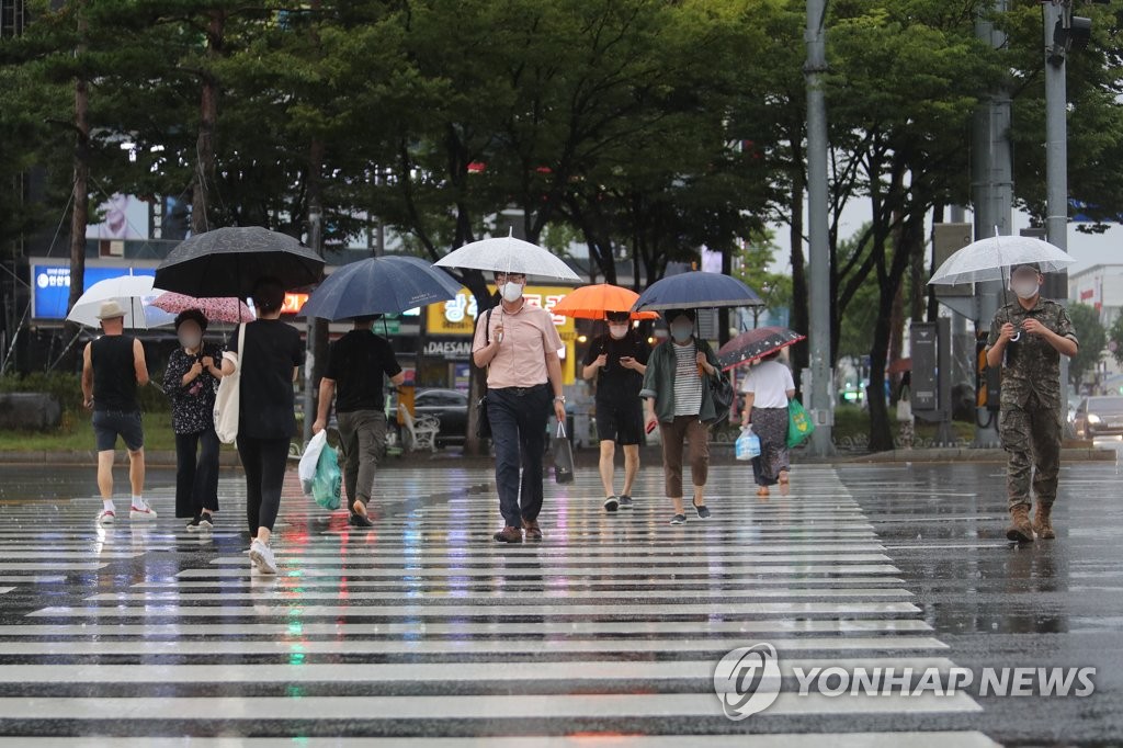 수도권·강원·충청 저녁 비 시작…남부는 내일 새벽부터