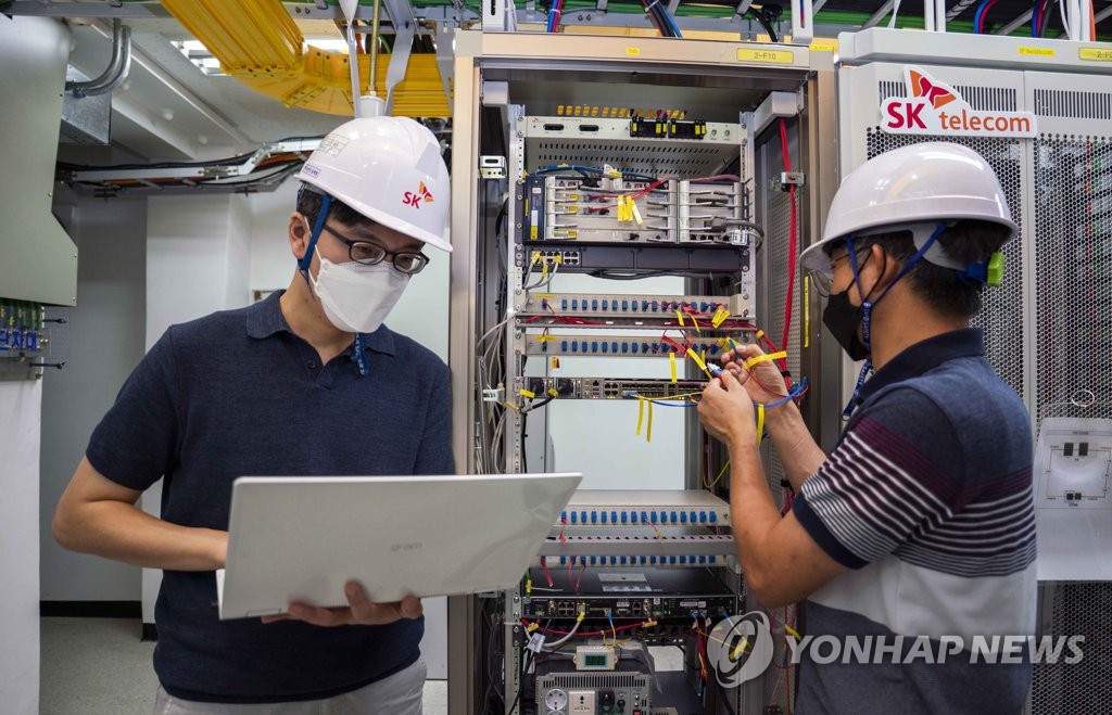 SKT, 5G·LTE·유선인터넷 연결하는 통합허브장비 상용화