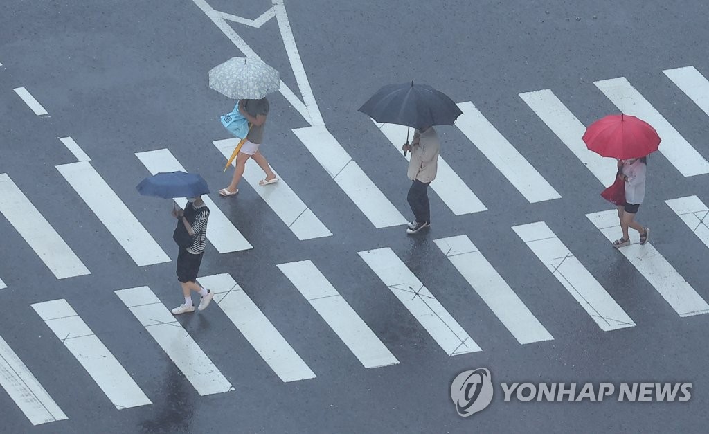 대구·경북 흐리고 비…낮 기온 27∼32도