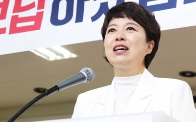 대통령실 개편 단행…신임 홍보수석 김은혜 곧 발표