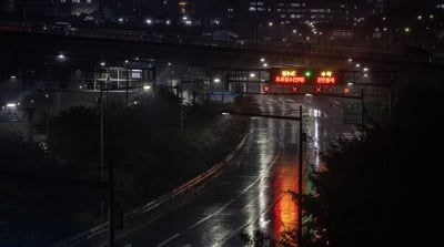 서울 동부간선도로 전 구간 전면 통제…"중랑천 수위 상승"