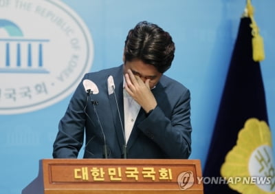 '자동해임' 이준석, 尹·윤핵관 직격 62분간 '분노의 작심회견'(종합)