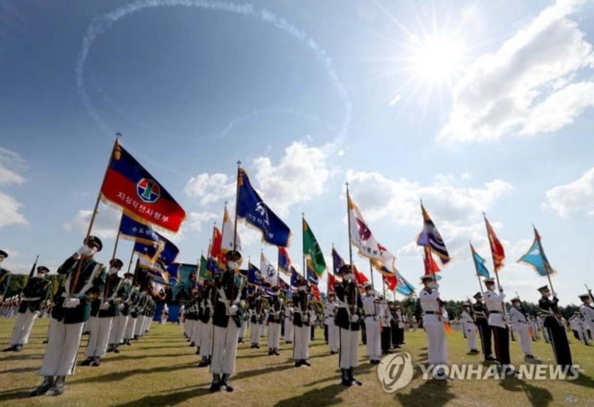 軍 특수병과장 마친 전직자 임기 1년 더 연장 검토종합 | 한국경제