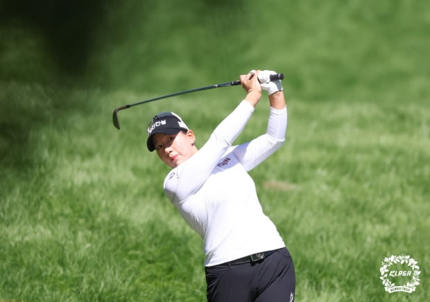 2-yr anonymous Hong Ji-gained by conquering 100mm rough and the main queen of the KLPGA tour