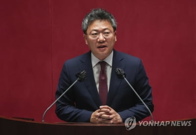 與, 野 지도부 선출에 "국민을 위한, 국민의 더불어민주당 되길"