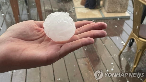 스페인에서 생후 20개월 아기 우박 맞고 숨져