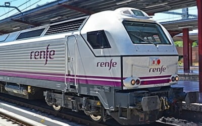 KTX 선로에 스페인 TALGO 열차 달리나…"철도 생태계 붕괴"