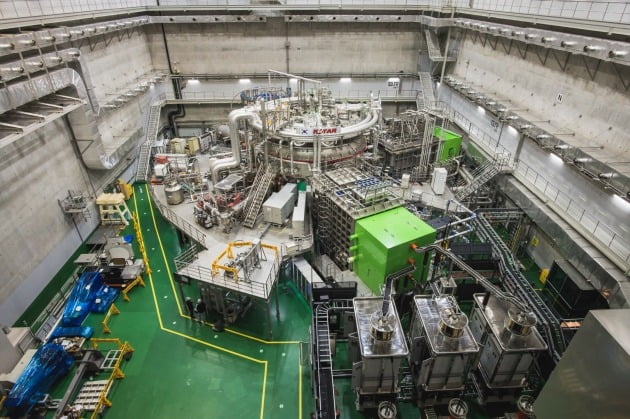 대전 한국핵융합에너지연구원 내 초전도 핵융합 실험장치 'KSTAR'
