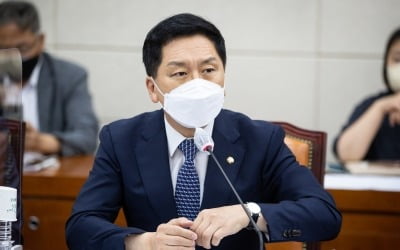 권성동 '당대표 출마설'에…김기현 "그런 판단 못할 분 아냐"