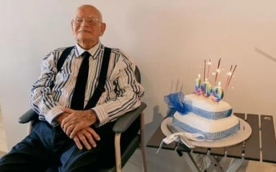 호주 최고령 노인, 110세에 타계…"코로나19 감염 후 몸 약해져"