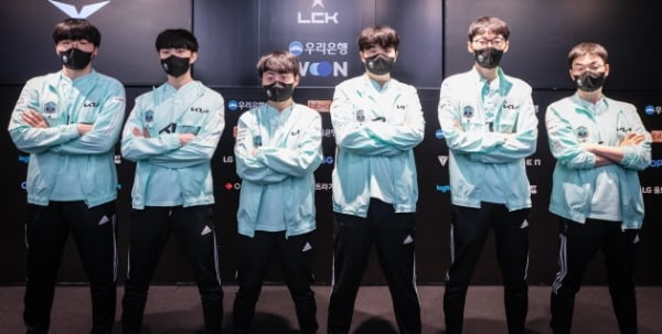 LCK 사상 첫 4연속 롤드컵 진출을 확정지은 담원 기아(제공=LCK)