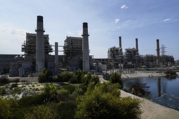 미국 공화당에서 ESG 경영에 대한 맹공을 이어가고 있다. 텍사스주는 화석연료 기업에 배타적인 투자를 한 것으로 판단된 10개 금융사를 보이콧 대상으로 지정했다. 사진은 미국 에너지회사 ASE 전경. 연합뉴스
