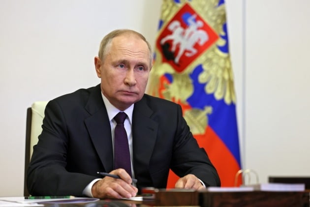 푸틴 "러시아에 새 지역 4곳 생겼다"…우크라 점령지 합병 선언