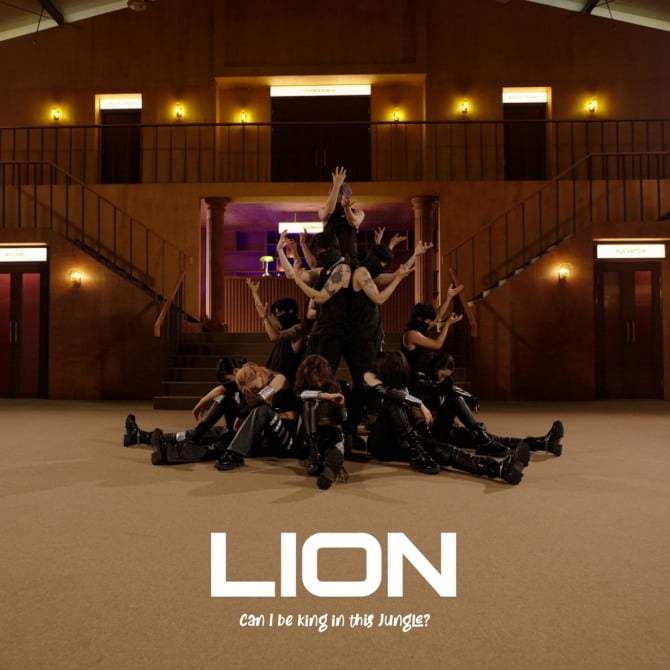 크랙시, 미니 3집 수록곡 'LION' 퍼포먼스 M/V 공개…힙한 비주얼+강렬 존재감 발산