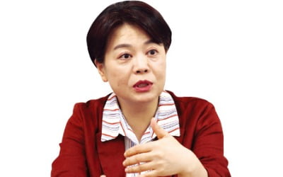 '포퓰리즘 파이터' 윤희숙 "잘못된 정책이 불평등 심화시킨다"