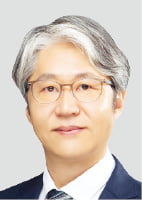 김필 교수 