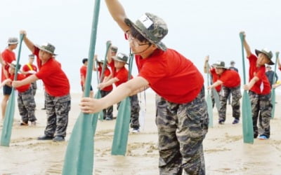 현대오일뱅크, 해병대 연평부대에서 신입사원 연수·자녀캠프