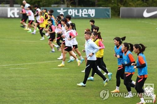 여자축구 벨 감독 "자메이카전, 도전·경험…그리고 승리"