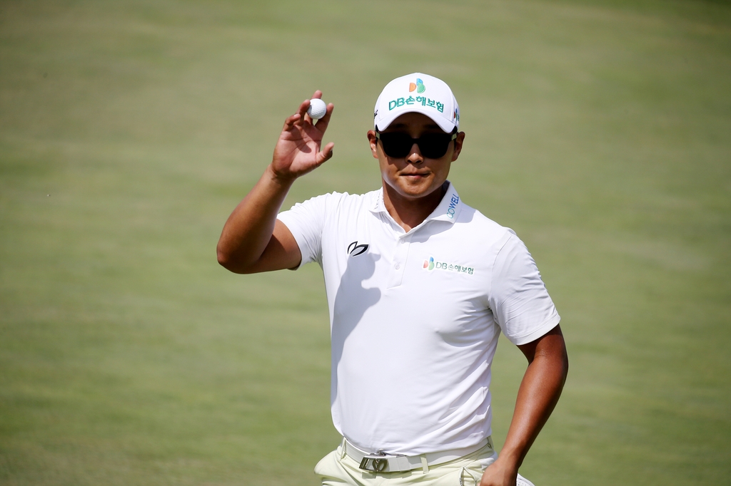 Overwhelming Yo-seop Seo, LX Championship 3R 8 strokes solo...  2nd straight win