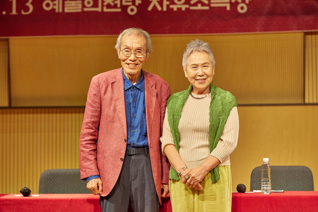 연극 '러브레터' 오영수·박정자 "반백년 우정…호흡도 척척"