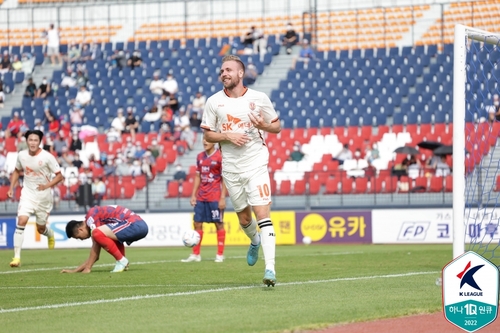 프로축구 전북, 대구에 5-0 대승…수원FC는 후반 48분 동점골(종합2보)