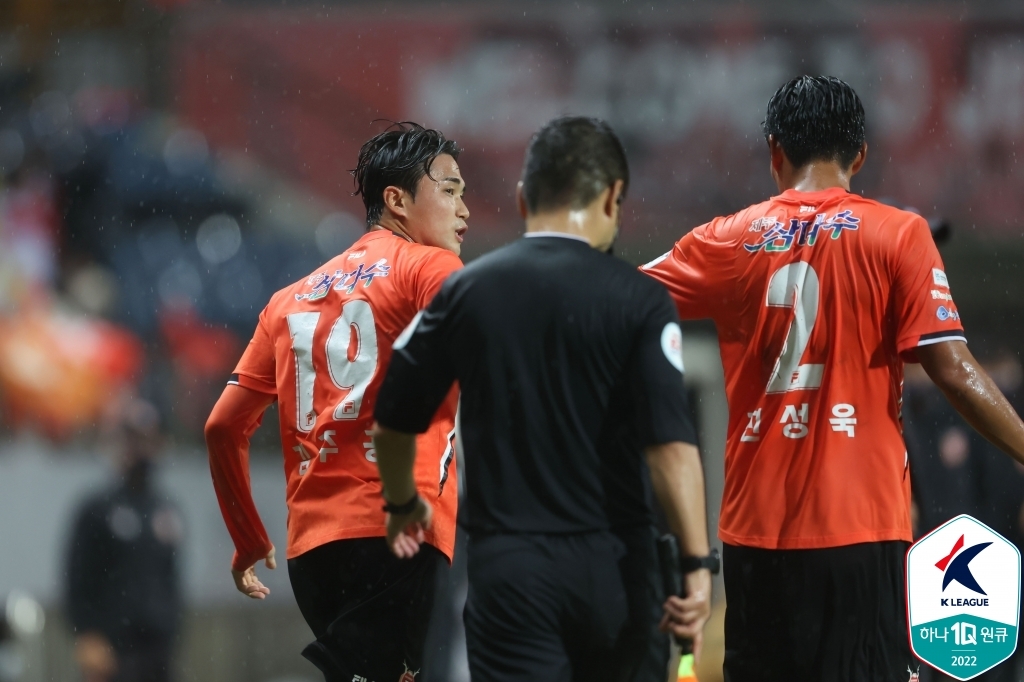 Bentohu Lee Seung Woo, força multi-gol... Suwon FC venceu Gimcheon para 6º lugar (geral)