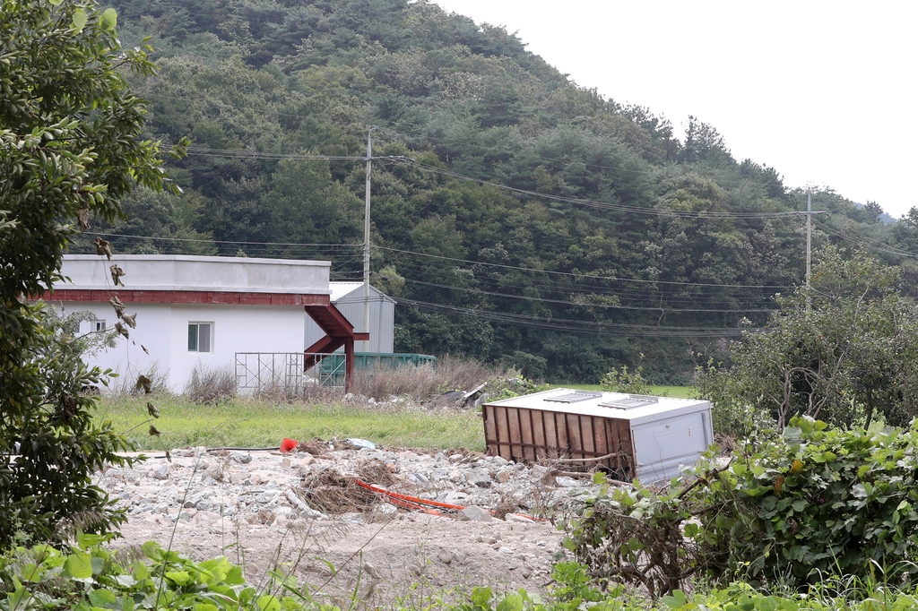 또 당할 수는 없다…포항·경주 태풍 피해지 서둘러 응급복구