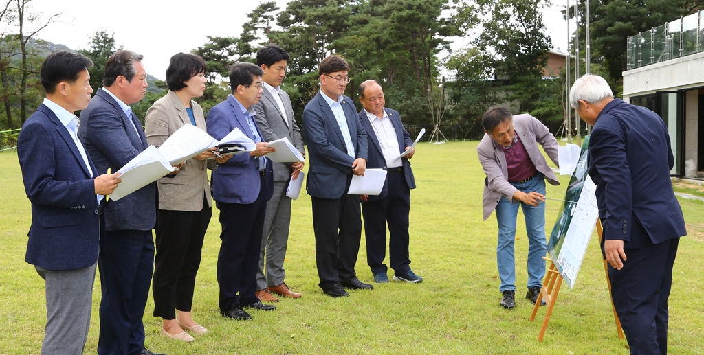 강원도의회, 심의 안건 현장 살피고 직원 격려하고 '동분서주'