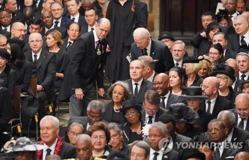 세계 정상 총출동…세기의 '조문외교' 공간 된 여왕 장례식