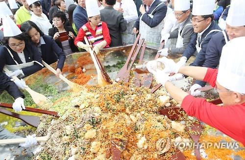 음식창의도시 전주의 맛에 미치다…비빔밥축제 내달 6일 개막
