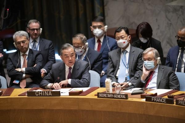 中 외교부장 "우크라 대치 심화시키는 언행 피해야"(종합)